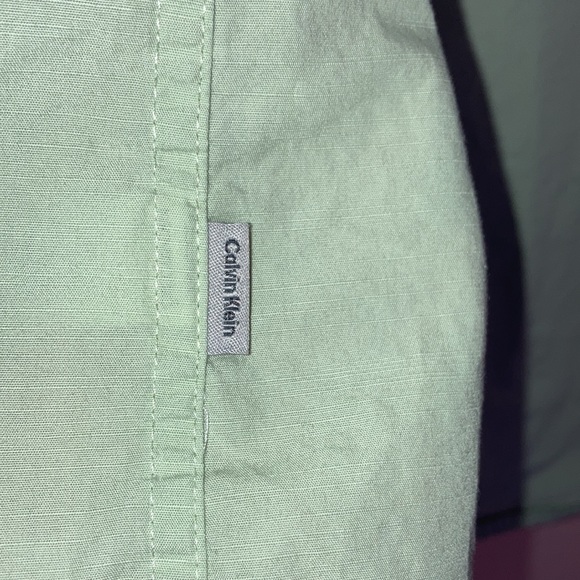 Calvin Klein light green cotton button up shirt - Picture 5 of 9